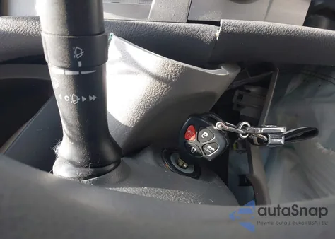 2010 Toyota Camry Le из США, поврежденный, VIN 4T4BF3EK9AR083684